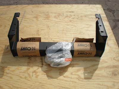 15400 Receiver Hitch CURT for 2008 - 2025 Ram 3500/4500/5500 and 2001 - 2025 Chev/GM 3500 Cab & Chassis 34" W Frame