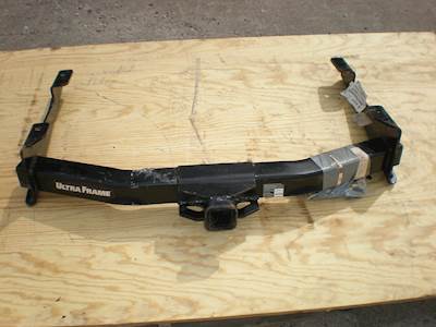 Draw-Tite 41939 Receiver Hitch 2" Square Class V for 2001 - 2010 Chev/GM 3500 Short & Long Box 42" W Frame