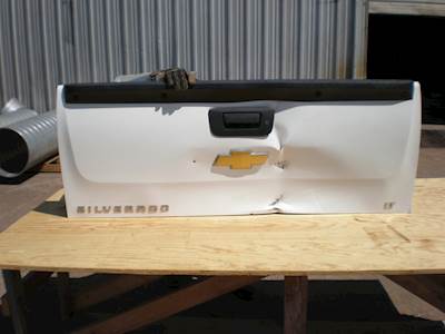 2012 Chevrolet 1500 Tailgate Assembly (White - Dented)