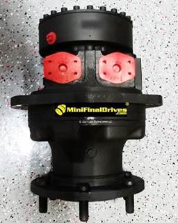 Bobcat 6680250 Final Drive Motor with Travel Motor