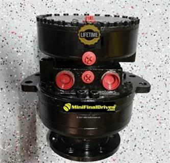 Bobcat T140 T180 T190 Final Drive Motor with Travel Motor