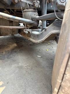 Freightliner Cascadia 126 Front Axle Assembly