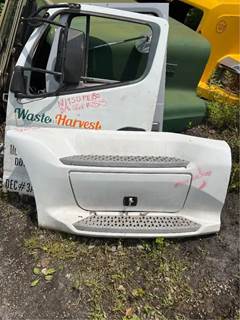 Peterbilt 579 Left Cab Fairing