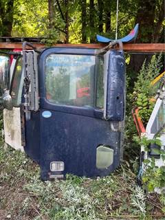 Freightliner Century Class Right Door