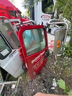 International 5900i Right Door