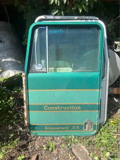 Kenworth T600 Left Door