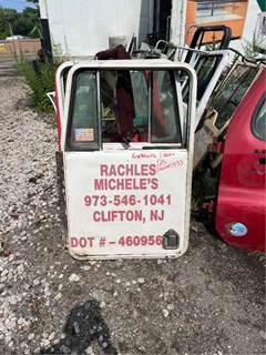 Kenworth T800 Left Door