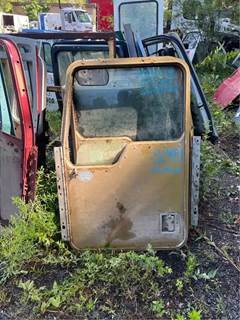 Kenworth T800 Left Door