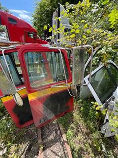 Mack CH613 Right Door