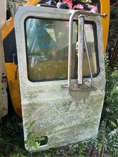 Mack CH613 Right Door