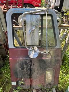 Mack Vision Right Door for a Mack CX VISION