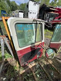 Mack Vision Right Door for a Mack CX VISION