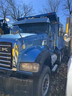Mack Granite GU713 Tri Axle Dump Truck - MP8-455M 455HP, Automatic