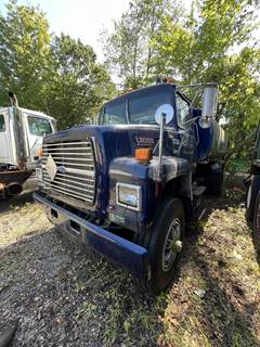 Ford LN8000 Single Axle Fuel & Lube Truck - Cummins, 300HP, Automatic