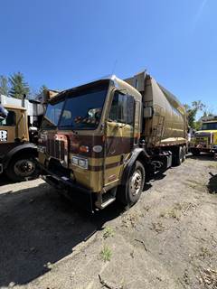 Peterbilt 320 Tandem Axle Garbage Truck - Paccar, 350HP, Automatic