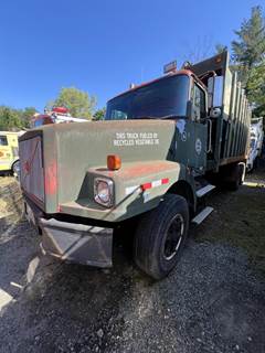 WhiteGMC WG Tandem Axle Garbage Truck - Cummins, 300HP, Automatic