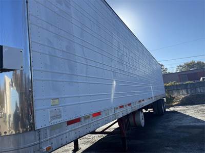 Wabash 48 ft Reefer Trailer - Fixed Axle, Thermo King