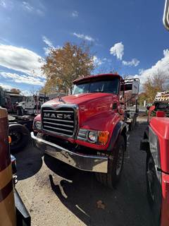 Mack Granite CV713 Roll Off Truck - AI350, 370HP, 10 Speed Manual