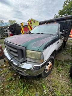 2004 Ford F-350 Truck