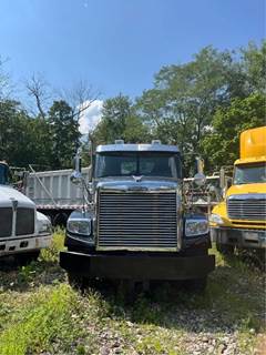 2013 Freightliner Coronado 122 SD Day Cab Truck