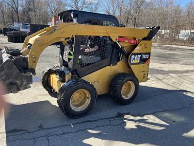 Caterpillar 262D Skid Steer