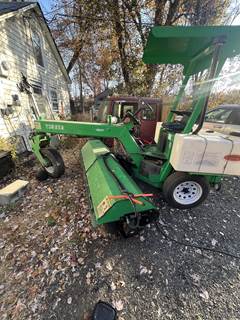 Lay-Mor SM300 Sweeper