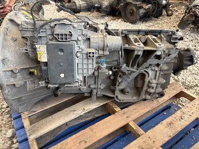 Detroit DT12-OB Transmission for a Freightliner Cascadia 113