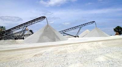 Earthworm Conveyors 30x20 Conveyor