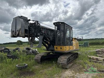 2011 John Deere 200D Delimber - PROPAC 513 Delimber