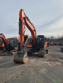 2018 Doosan 225 Excavator