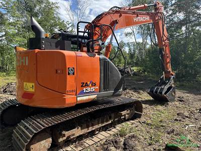 2017 Hitachi ZX135US-6 Excavator For Sale - Saint Paul, MN | NEF