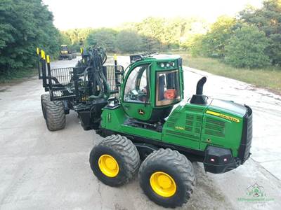 2021 John Deere 1910G Forwarder