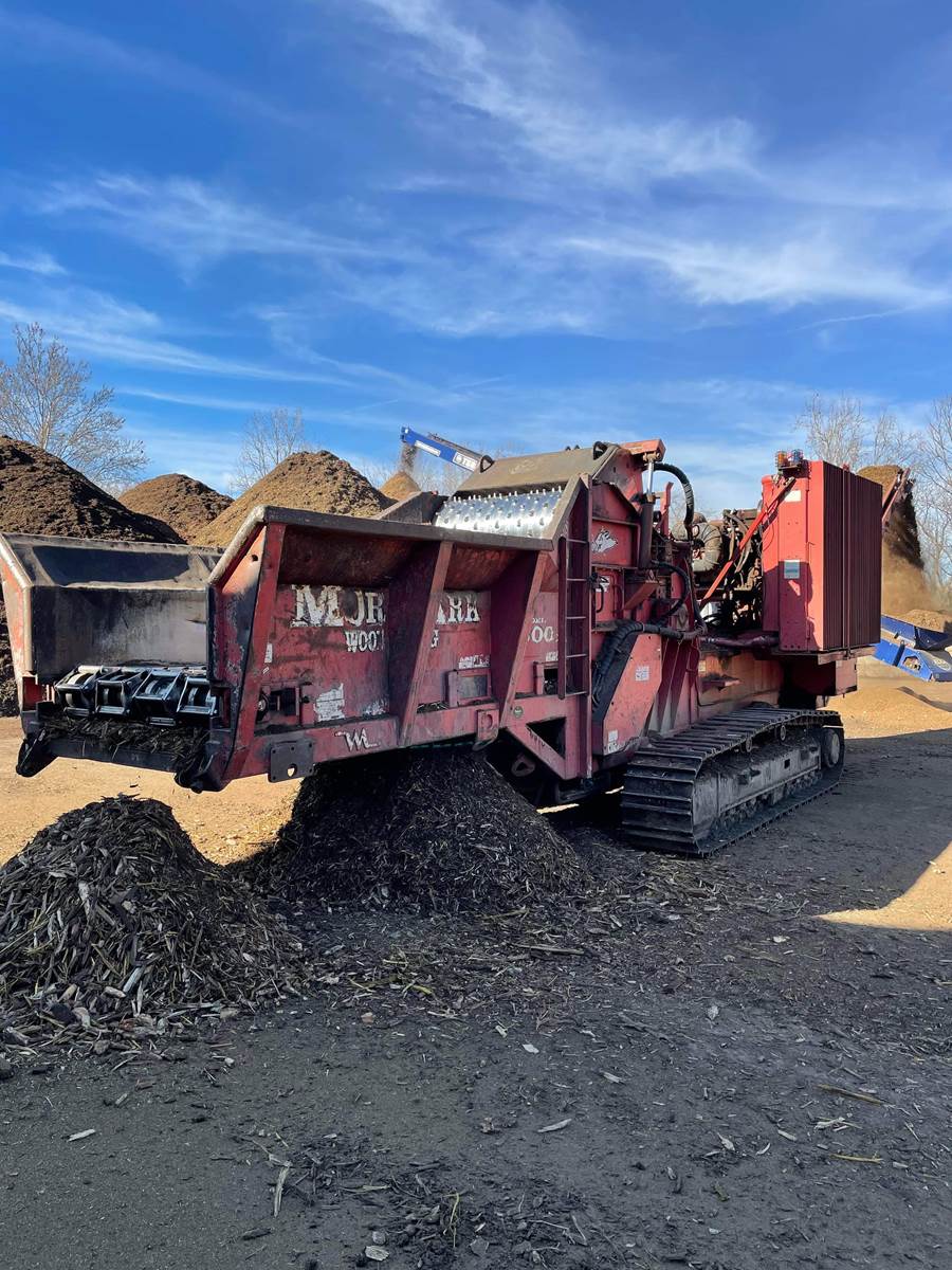 2009 Morbark 4600XL Horizontal Grinder For Sale, 7,500 Hours Columbus