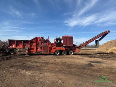 2017 Morbark 6600 Horizontal Grinder