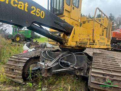 2004 Tigercat 250T Log Loader - Topping Saw