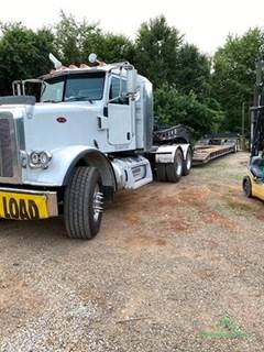 2009 Peterbilt 367 Logging Truck