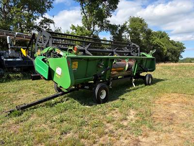 1995 John Deere 920 Planting Equipment