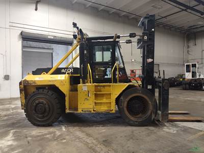 2016 Taylor TN520S Pneumatic Tire Forklift