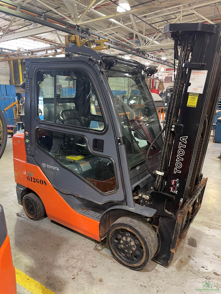 2015 Toyota 8F6U30 Pneumatic Tire Forklift For Sale, 2,253 Hours Columbus, OH