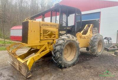 1985 John Deere 440D Skidder