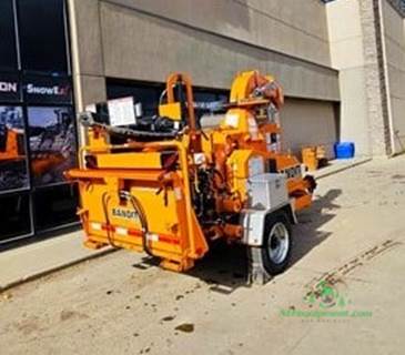 2022 Bandit INTIMIDATOR 15XP Chipper