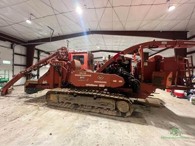 2012 Morbark 30/36 Chipper - Log Grapple
