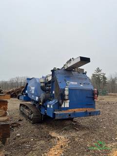 2013 Peterson 4310B Towable Wood Chipper