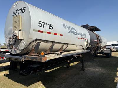 Etnyre 7000 GAL Asphalt / Hot Oil Tank Trailer