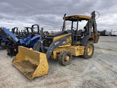 John Deere 310J Backhoe
