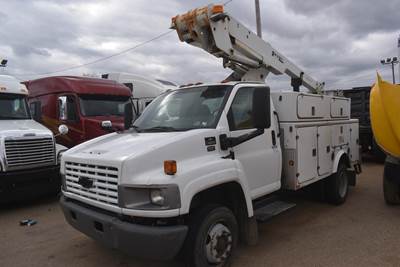 Chevrolet Kodiak C4500 35 ft Boom / Bucket Truck - 2003 Duralift DTAS35 Aerial Lift, Automatic