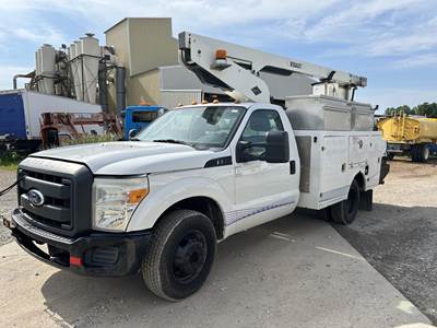Ford F-350 34 ft Boom / Bucket Truck - 2011 VERSALIFT TEL29NE Aerial Lift, Automatic