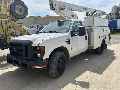 Ford F-350 34 ft Boom / Bucket Truck - 2008 VERSALIFT TEL29NE Aerial Lift, Automatic