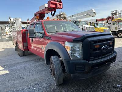 Ford F-450 35 ft Boom / Bucket Truck - 2011 ALTEC AT235 Aerial Lift, Automatic