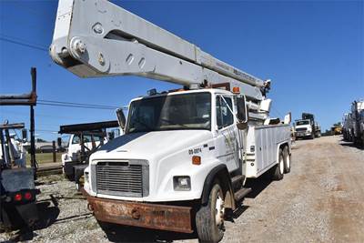 Freightliner FL70 Boom / Bucket Truck - 2001 Altec A77T Aerial Lift, Automatic, Tandem Axle